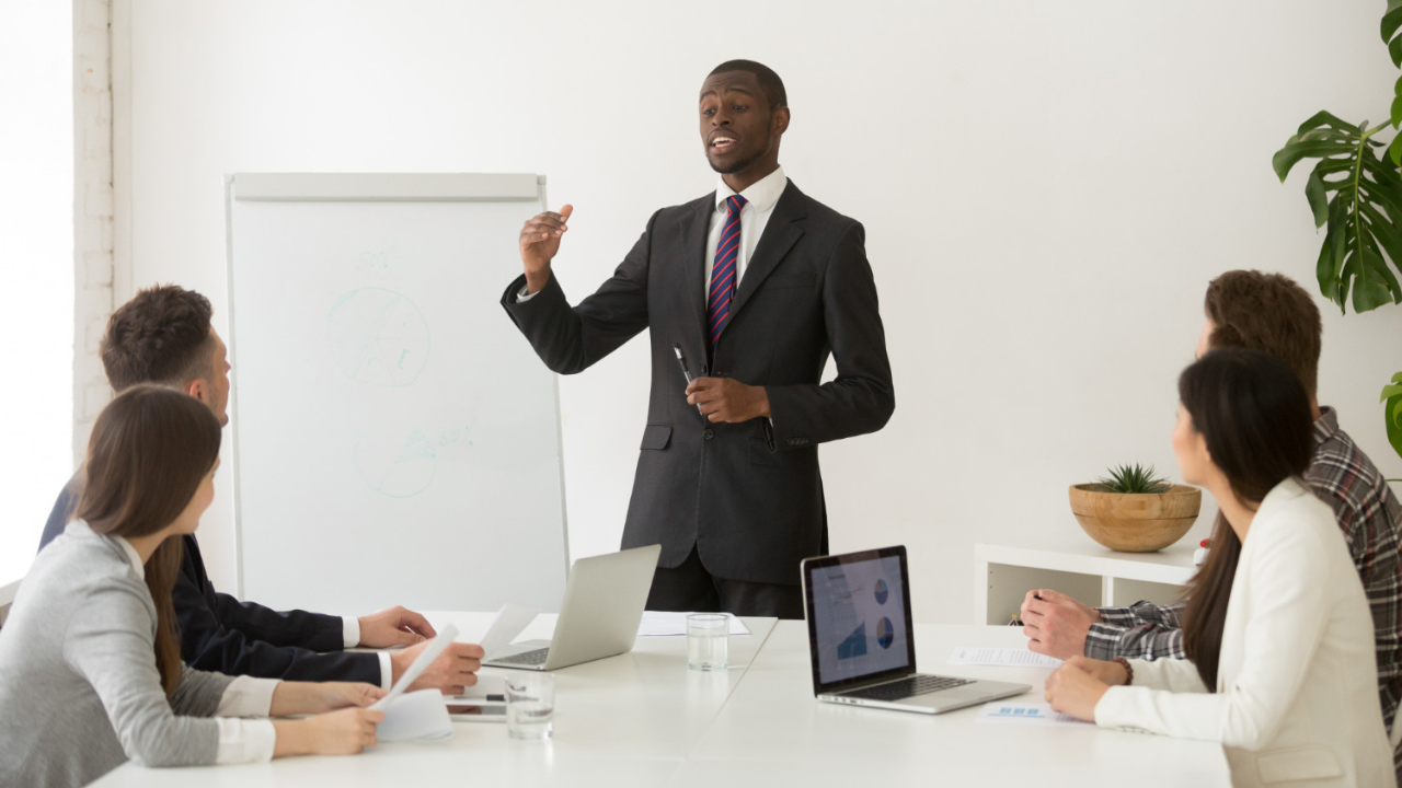 Why Every Small Business Owner Needs a Business Coach in 2025